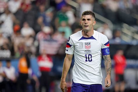 AC Milan make €14m bid for USMNT winger Christian Pulisic - The Athletic