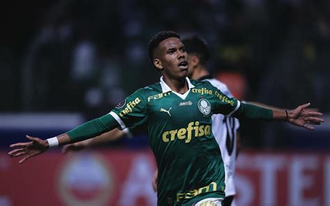 Venda de Estêvão do Palmeiras bate recorde histórico e supera a de