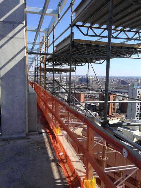 Cantilever Scaffold On 28 Floor Philadelphia Pa Superior Scaffold