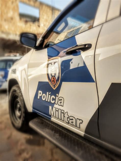 Jovem Morto A Tiros Enquanto Lavava Carro Na Frente De Casa Em I Na