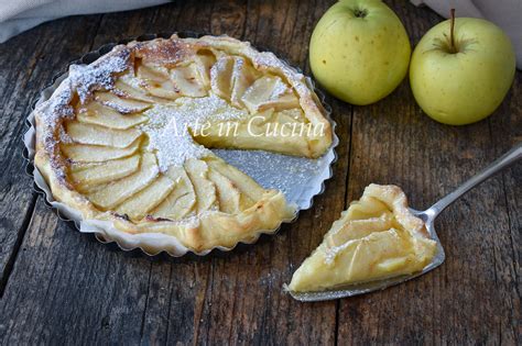 Torta Di Mele Con Pasta Sfoglia E Crema Pasticcera Ricetta Pane Fatto