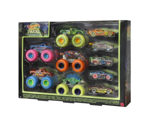 Hot Wheels Monster Trucks Pojazdy Wiec Ce W Ciemno Ci Pak Pojazdy Tory I Gara E