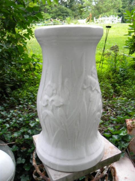 Vintage 1930s Iris Embossed White Mccoy Pottery 14 Pedestal Mccoy