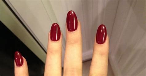 Long vs short nails on girls? - GirlsAskGuys