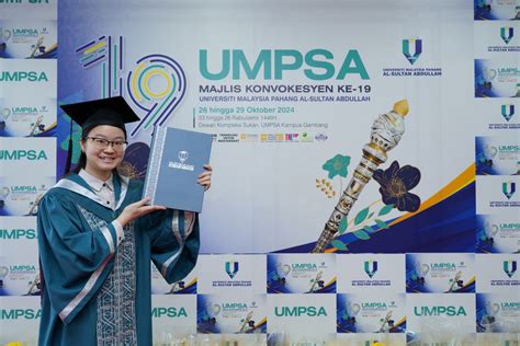 Tong Hui Shan Terima Anugerah Kecemerlangan Umpsa Holdings Umpsa News