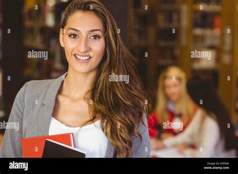 Pretty Brunette College Student Hi Res Stock Photography And Images Alamy