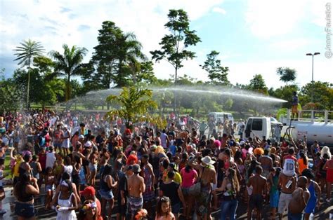 PREFEITURA DE RESENDE DIVULGA PROGRAMAÇÃO DE CARNAVAL Prefeitura de