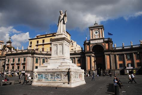 Gli Orologi Di Napoli Naples Insider