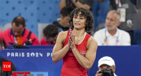 Overweight Vinesh Phogat Likely To Be Disqualified May Miss Medal At