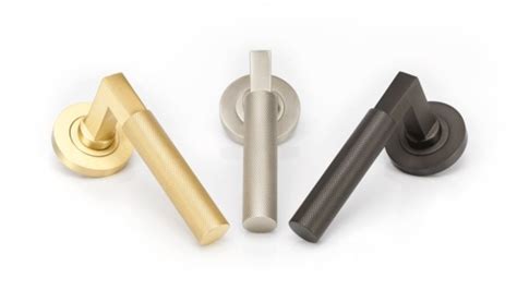 Entrance Pull Handles Straight And Offset Zanda Architectural Hardware