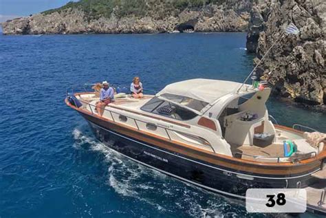 Capri Island Boat Tour From The Port Of Naples Kissfromitaly Italy