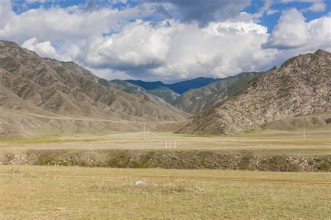 Vista de verano de altai rusia la república de altái es una de las