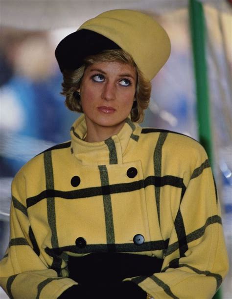 Mais Pourquoi Personne Ne Veut Acheter La Robe De Lady Diana Elle