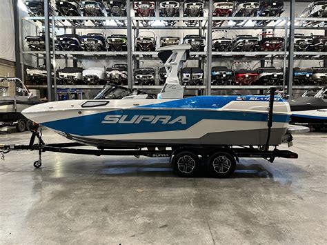 2023 Supra Sl 400 Ultra Blue Flake — Midwest Water Sports