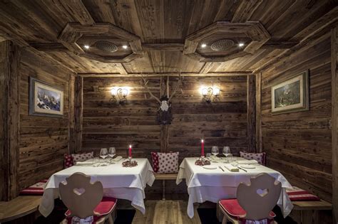 Ristorante Due Pini A Madonna Di Campiglio Chalet Del Sogno 5