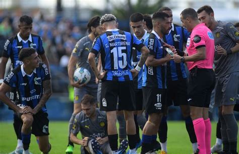 Liverpool Le Ganó 1 0 A Peñarol En Belvedere Con Gol De Martirena