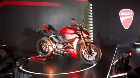 Babak Baru Di Indonesia Ducati Luncurkan Motor Dan Resmikan Diler Baru