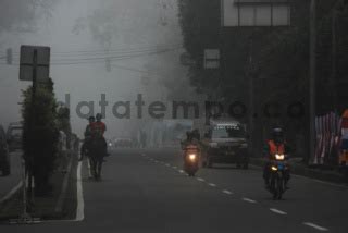 Bandung Berselimut Kabut Datatempo