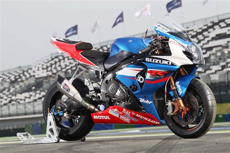 Sert Suzuki Gsx R Debuts At Bol D Or Practice Asphalt Rubber