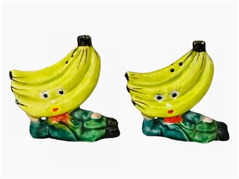 Vintage Anthropomorphic Banana Salt And Pepper Shakers 1950s Etsy