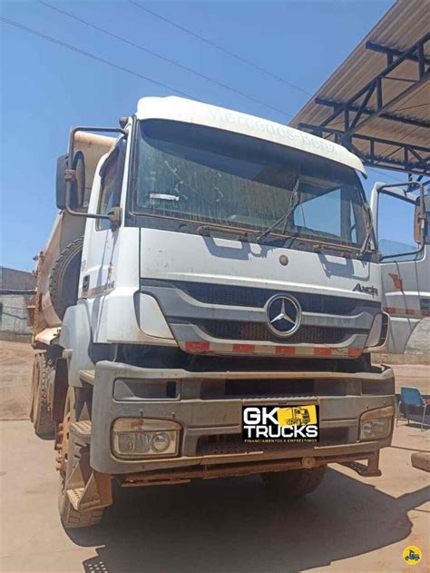 Caminhao Mercedes benz MB 4144 Cavalo 6x4 usado à venda