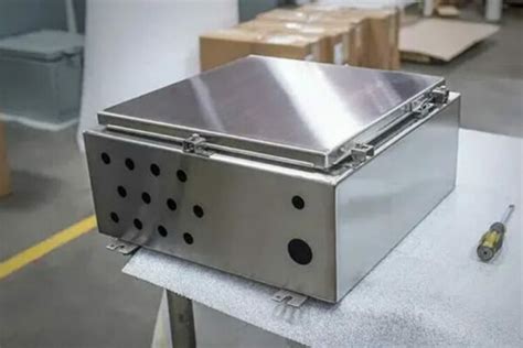 Stainless Steel Enclosures: What is the Advantages?