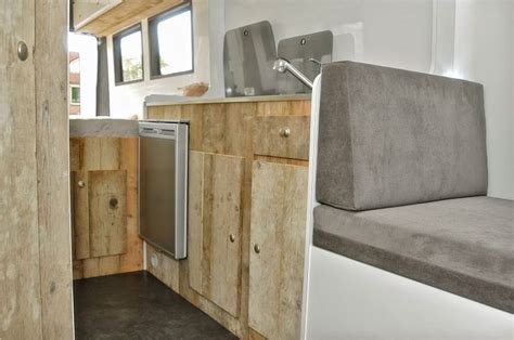 Mercedes Vario Camper Interior - CAMPING TWH