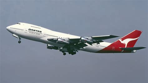 Boeing 747 200 Qantas Widebody Aircraft Parade