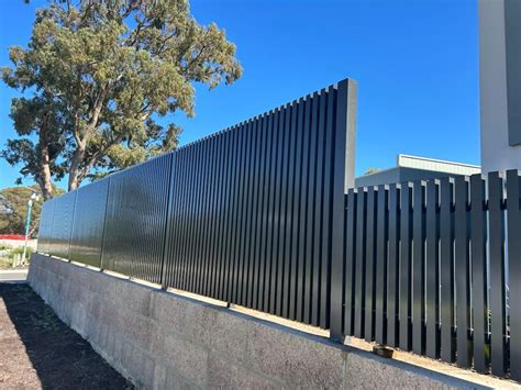 Blade Fencing Perth Aluminium Blade Fencing And Gates