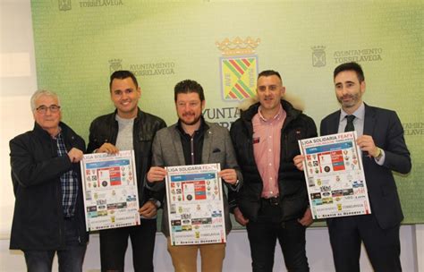 Presentación de la liga solidaria de fútbol veterano en beneficio de