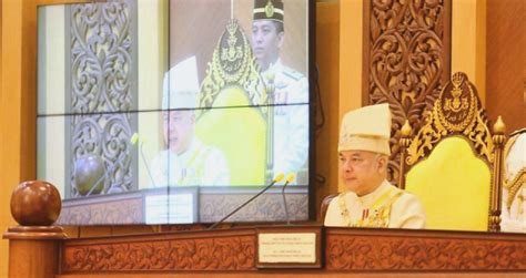 Bangunan Mencakar Langit Tidak Bermakna Jika Rakyat Miskin Sultan