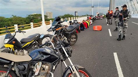 Polícia apreende 10 motocicletas em rolezinho em Teresina pi24h