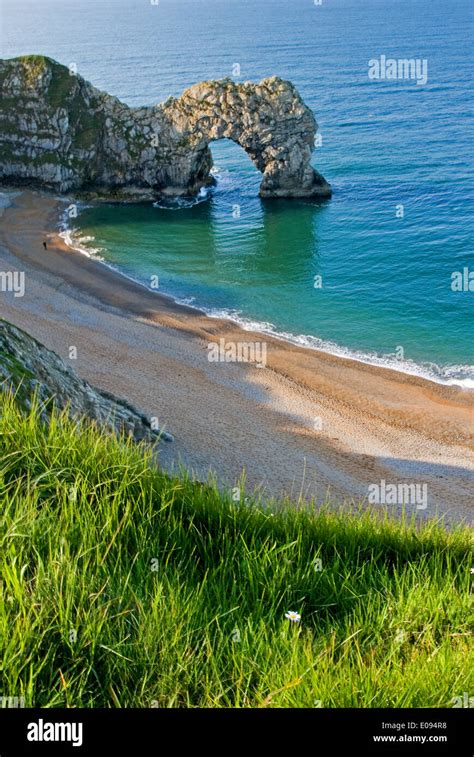 Es una puerta de Durdle icónico Arco del mar creado por la erosión