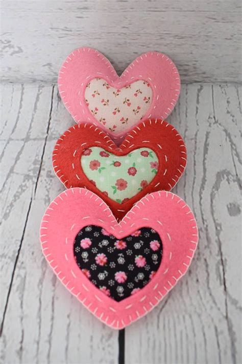 Felt And Fabric Stuffed Hearts Set Of 3 Valentine S Day Gift