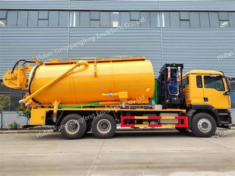 Sinotruk 6X4 18cbm Vacuum Sewage Suction Tanker Truck Capacity China