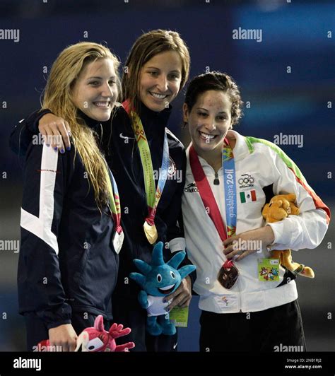 From Left Lyndsay De Paul Of The United States Silver Medal