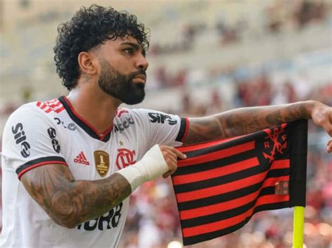 CORINTHIANS BATE O MARTELO E DEFINE QUANDO FARÁ PROPOSTA PARA GABIGOL