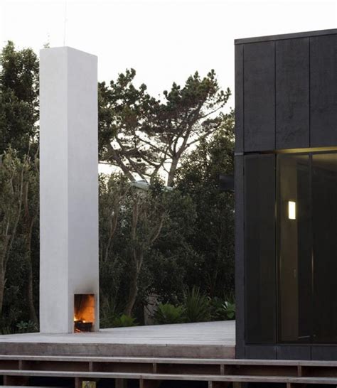 47 Unique Outdoor Fireplace Design Ideas