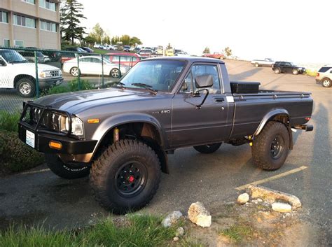 Toyota Pickup 4x4 Toyota Trucks Toyota Cars Offroad Trucks Toyota Hilux Toyota Tacoma Cool