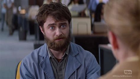 Photo Daniel Radcliffe dans la nouvelle série Miracle Workers Le