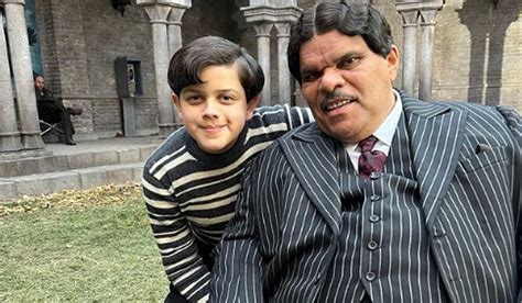 Quem é ele Saiba quem interpreta o Feioso Addams em Wandinha