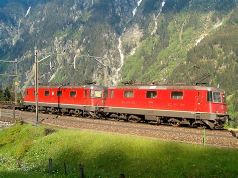 Güterzug mit SBB Lokomotive Re 4 4 Re 6 6 11650 Schönenw Flickr