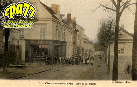 Carte Postale Ancienne De Champs Sur Marne Rue De La Mairie