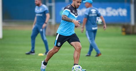 Com João Pedro Grêmio Divulga Relacionados Para O Jogo Contra O Fluminense