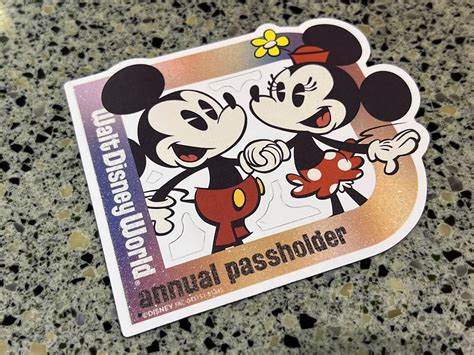 New Passholder Magnet Alane Auguste