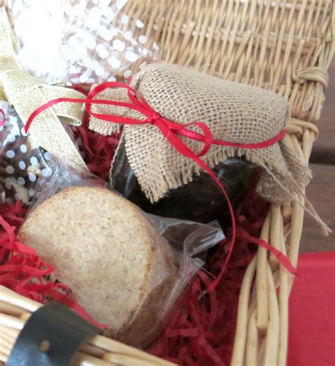 Christmas Hamper 1 Red Onion Chutney DALTON BANKS