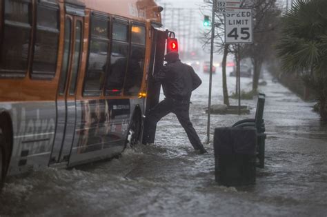 9 wild images of the massive storms pummeling LA - Curbed LA