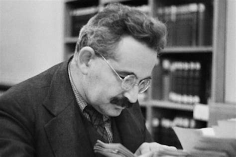 Walter Benjamin Il Grande Filosofo Tedesco A 80 Anni Dalla Morte