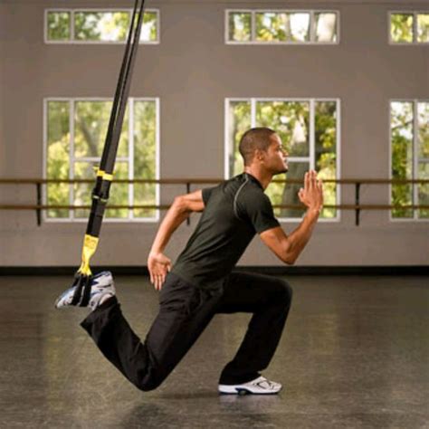 Trx Suspended Lunge By Karina Scheers Exercise How To Skimble