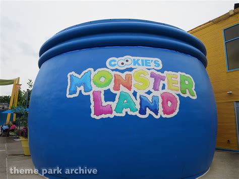 Cookies Monster Land At Sesame Place Philadelphia Theme Park Archive